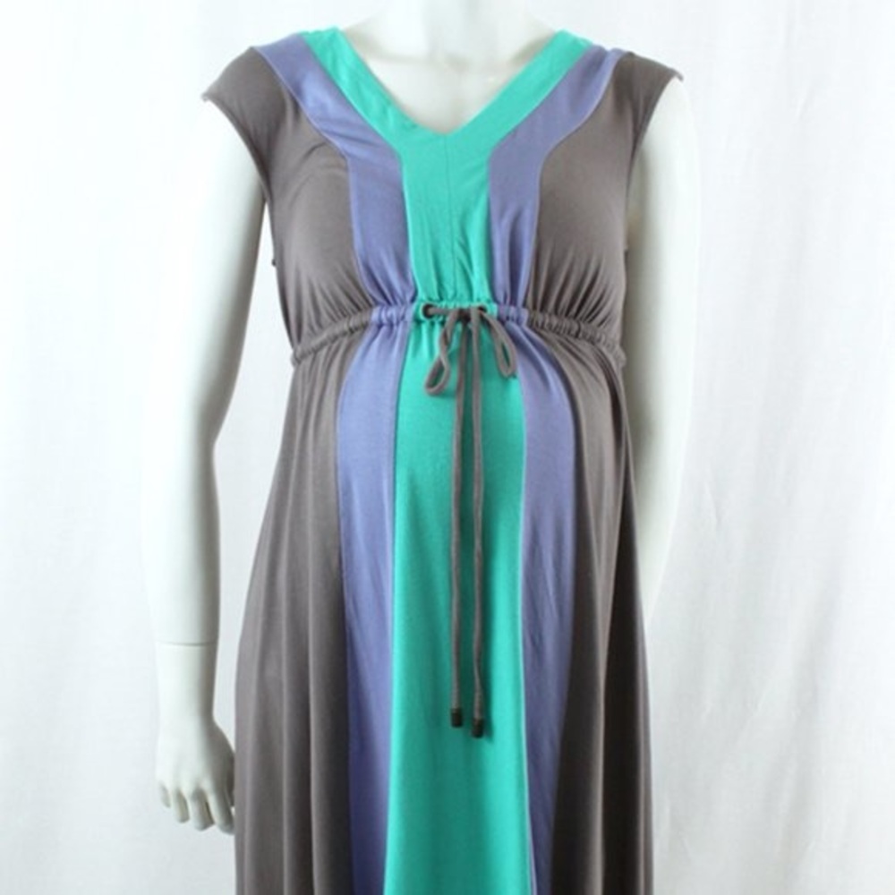 Colorblock Maternity Dress
